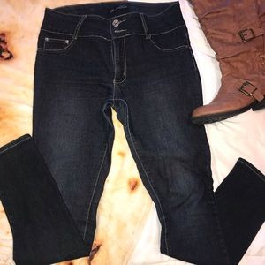 Fashion 2 Love Skinny Jeans Plus Size